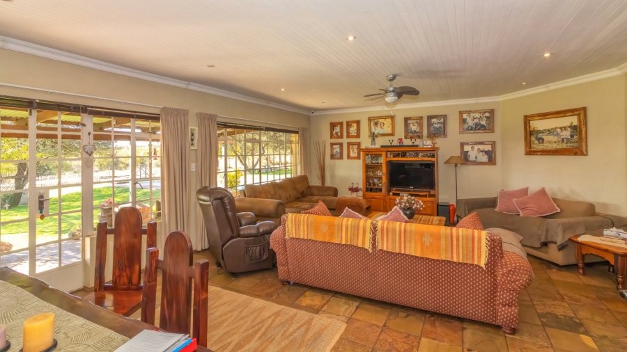4 Bedroom Property for Sale in Kroonstad Rural Free State